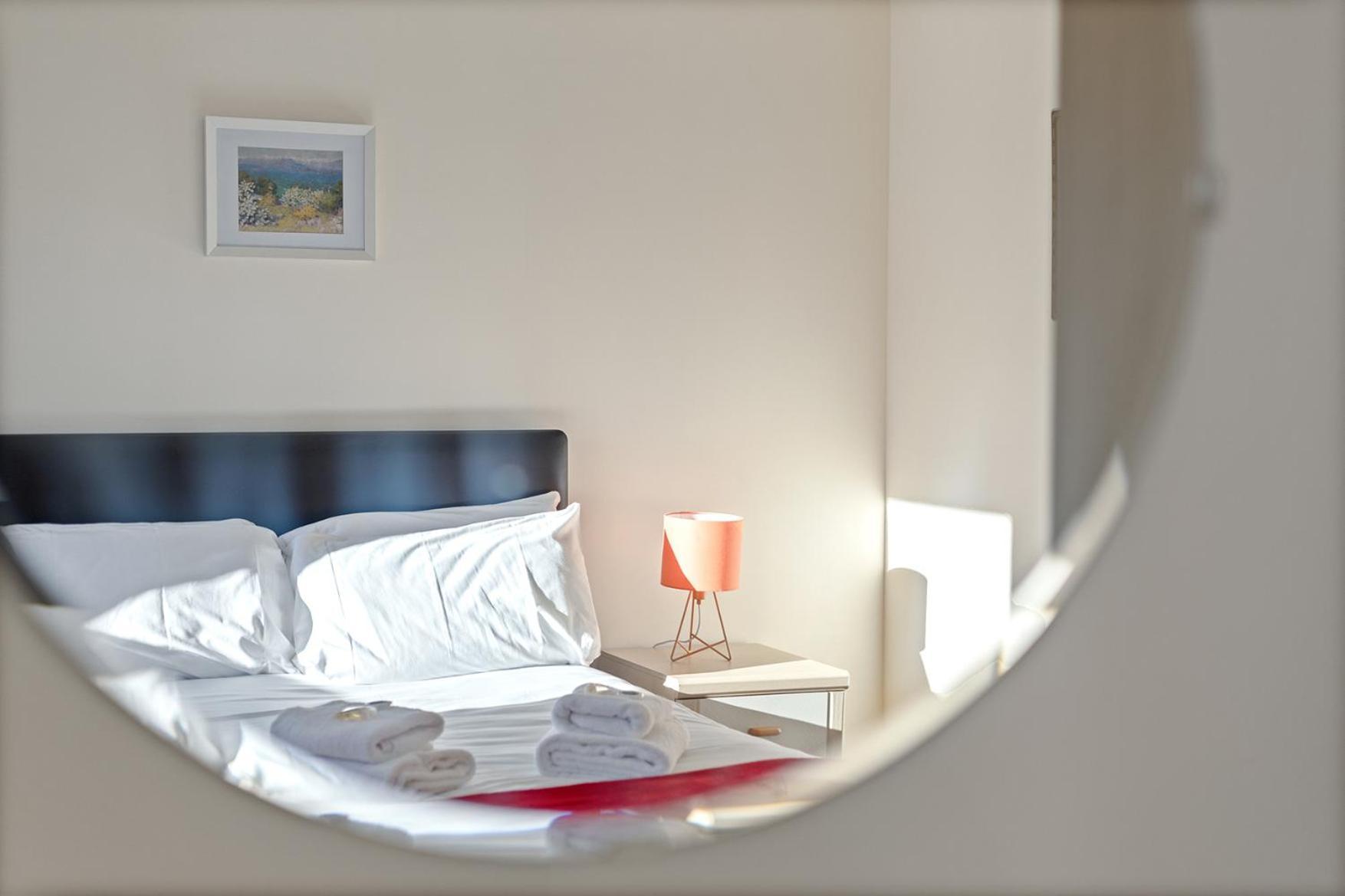 Pass The Keys Central Townhouse With Free Parking York Eksteriør bilde
